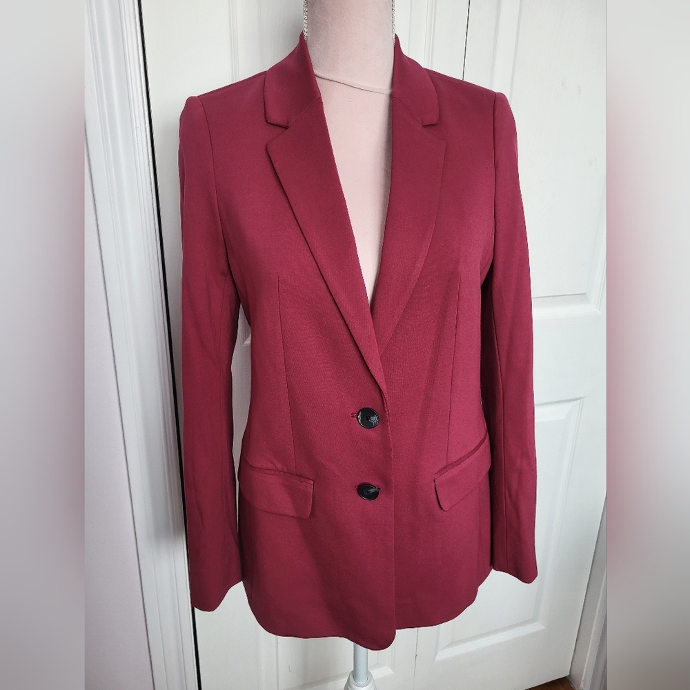 NWT Reitmans Women's Burgundy/raspberry Pink Blazer sz 4